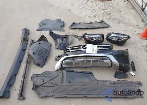 2018 Mercedes-Benz Glc 300 4Matic from USA, damaged, VIN WDC0G4KBXJV037007